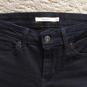 Levi’s 711 skinny NWOT